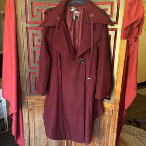Elegant Burgundy Women's Coat